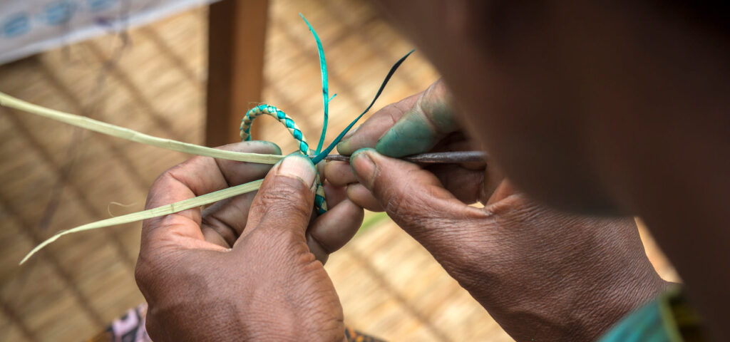 basket weaving in Uganda - cultural safari in Uganda with Nandi Adventures